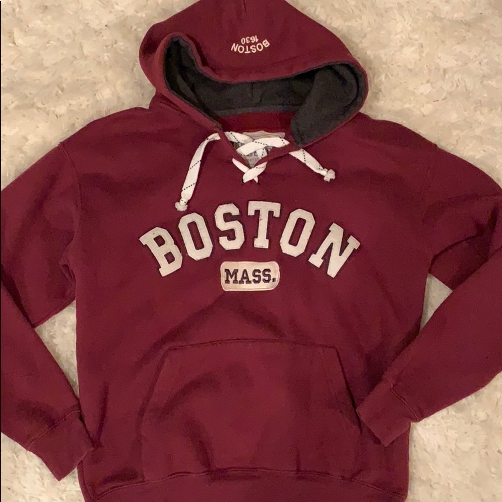 Boston sweatshirt